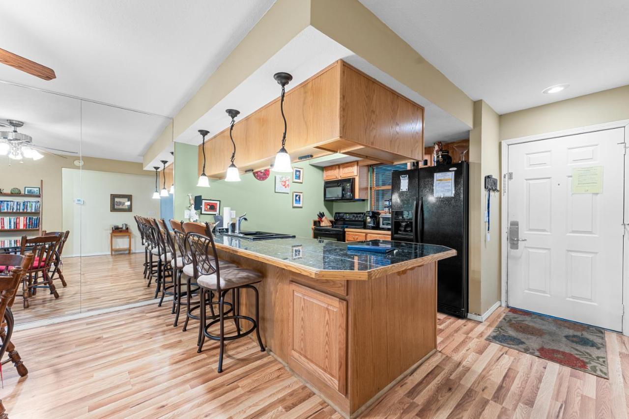 Bluffs Oasis Condo Брэнсон Экстерьер фото