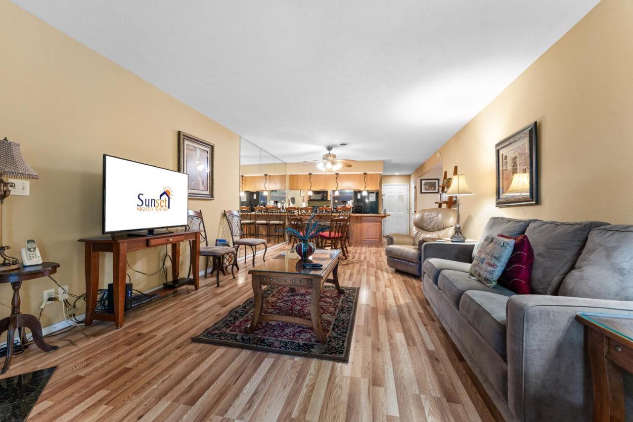 Bluffs Oasis Condo Брэнсон Экстерьер фото