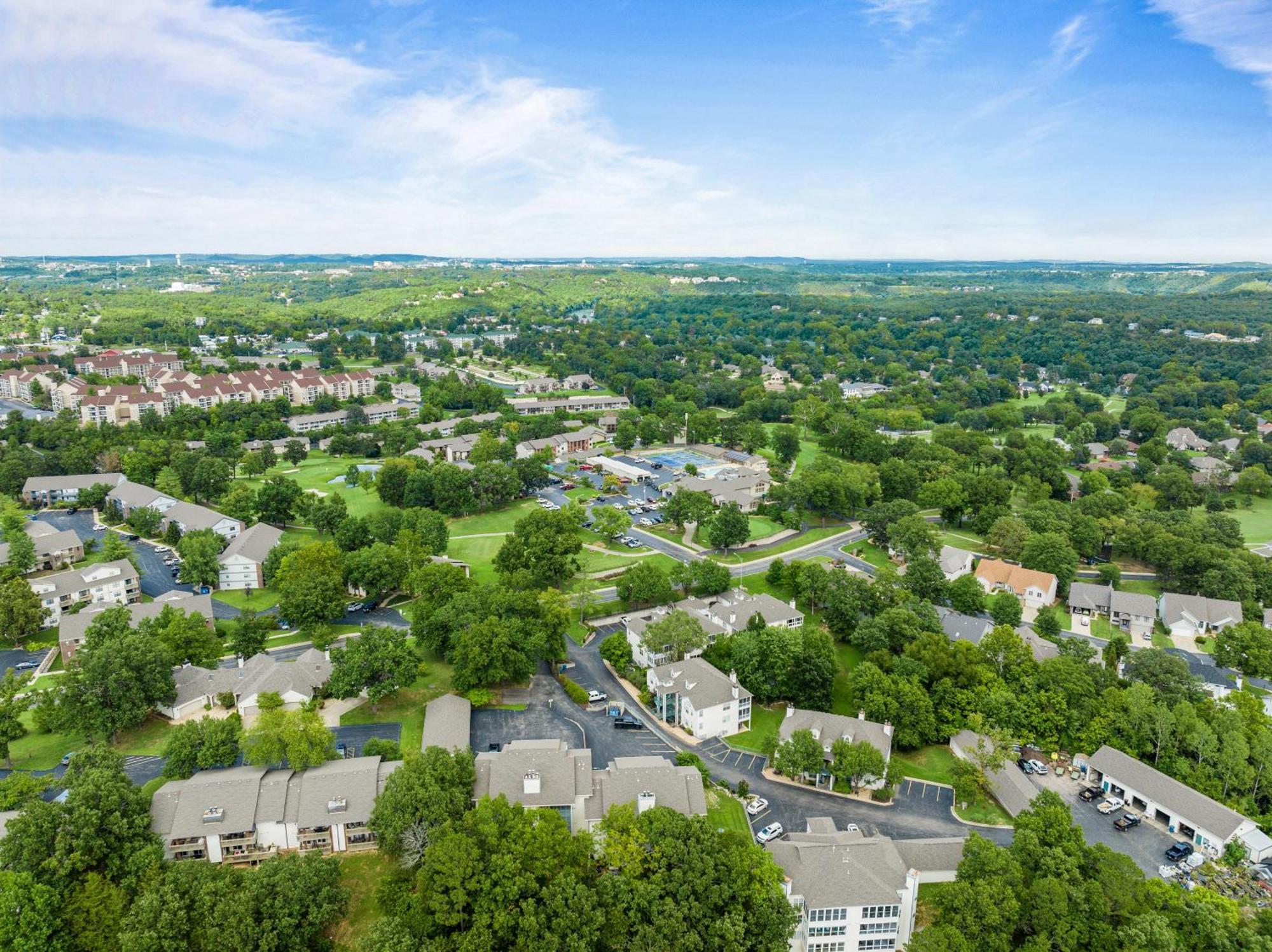 Bluffs Oasis Condo Брэнсон Экстерьер фото