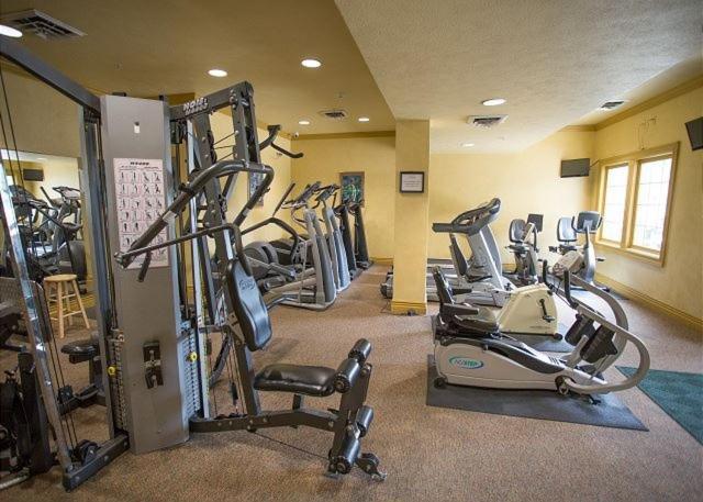 Bluffs Oasis Condo Брэнсон Экстерьер фото